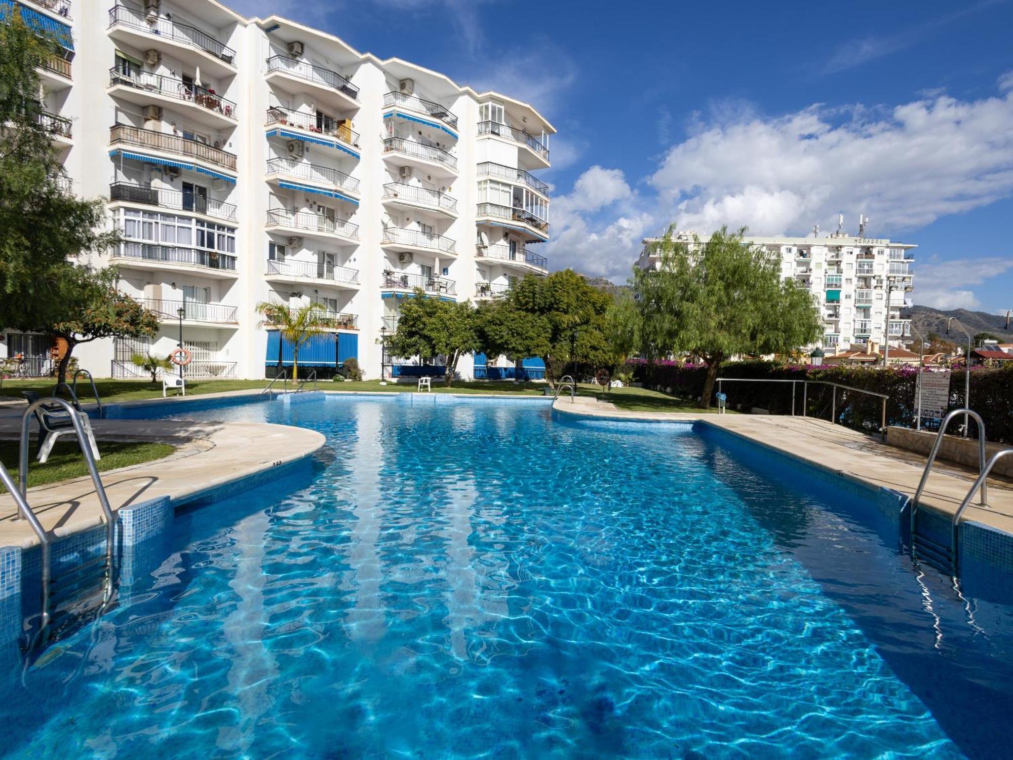 - Urbanizacion Almijara Appartement *